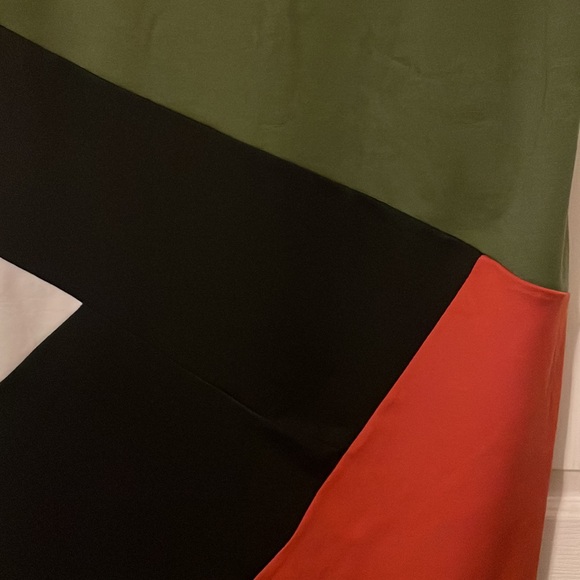 Fall color blocking dress - Picture 3 of 6